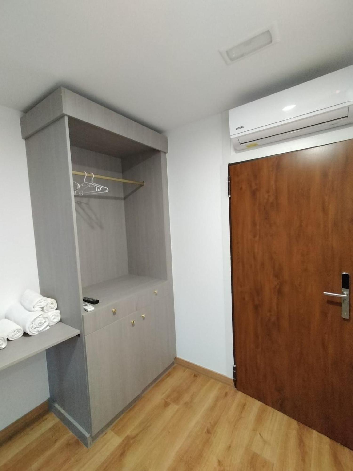 Estrela Do Camino Otel Palas de Rei Dış mekan fotoğraf